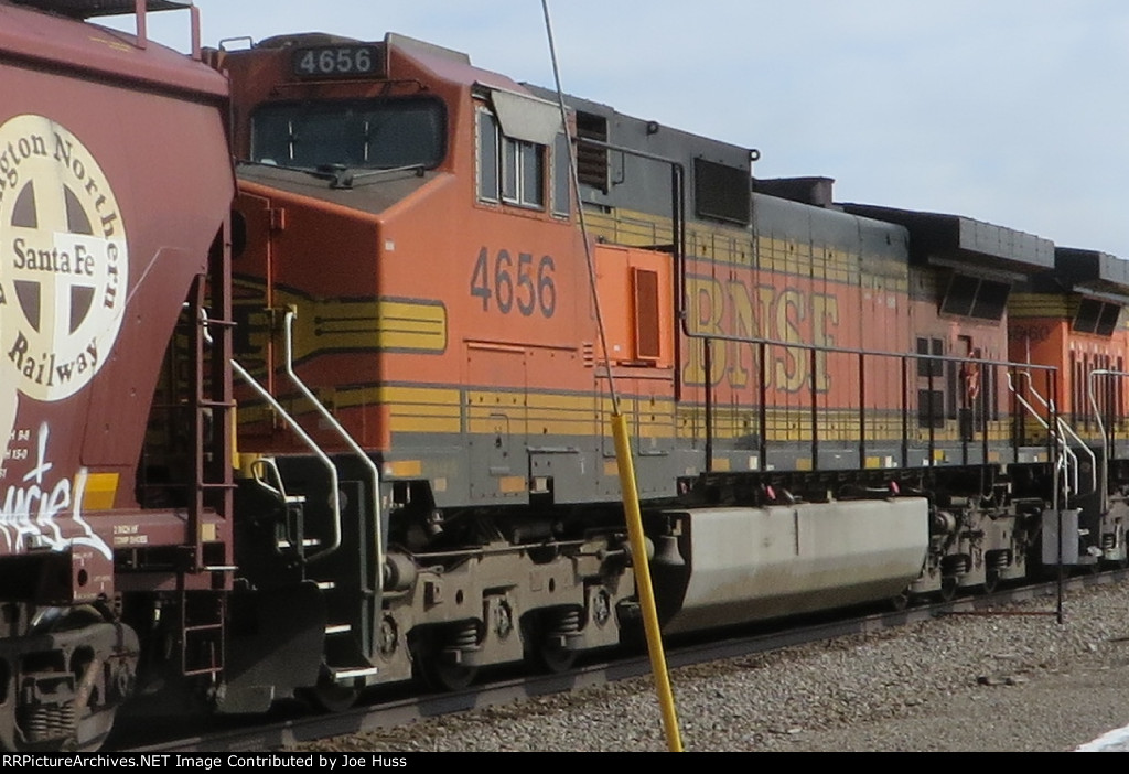 BNSF 4656